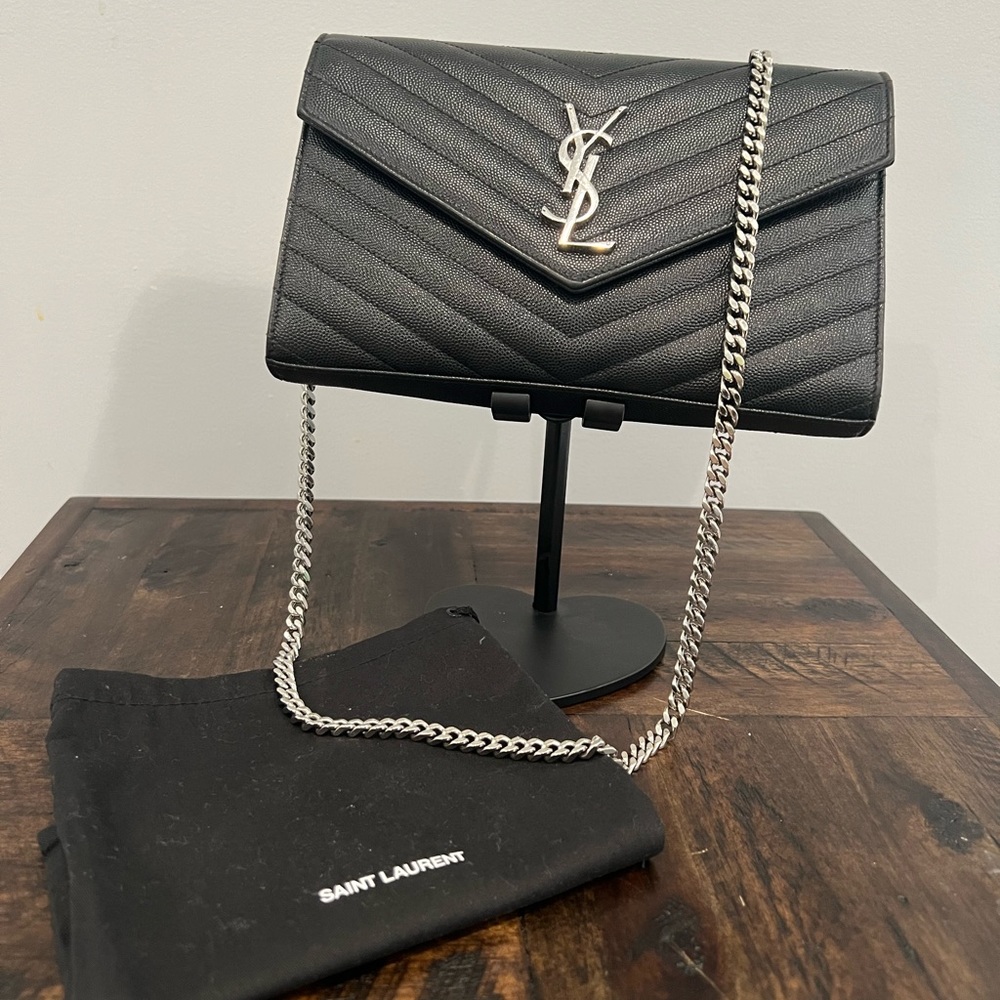 AUTHENTIC YSL Wallet on Chain